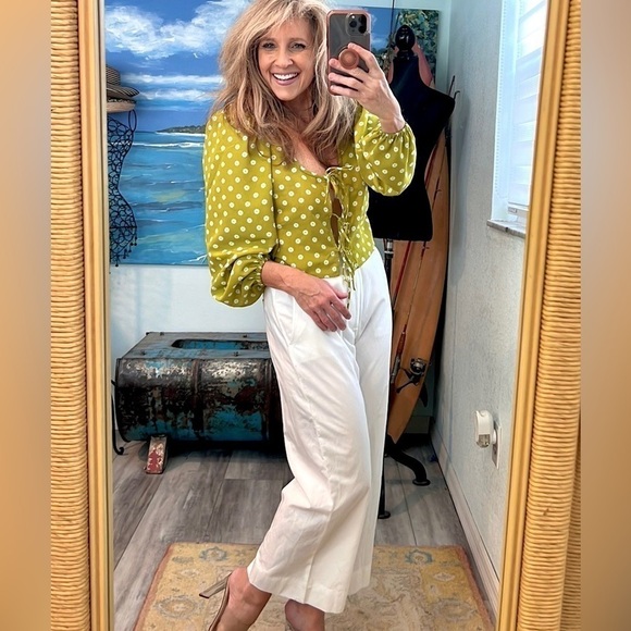 NWT,Levi's Women's Embry Tie Blouse,Three Front Ties,St.Patty’s Day Perfection☘️ - Picture 3 of 9